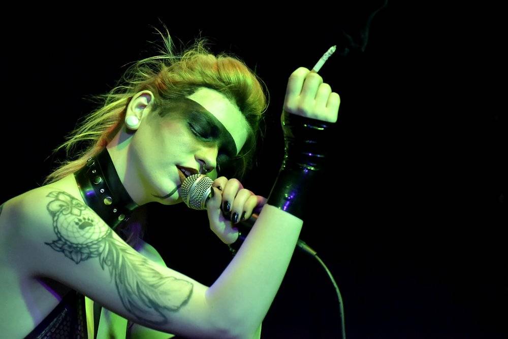 Grausame Töchter - Dekadence a nahota v pražské Nové Chmelnici