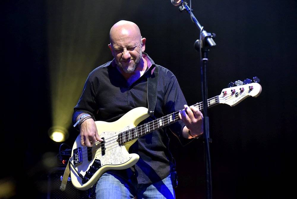 The Dire Straits Experience zahráli v Lucerně své hity z osmdesátých let