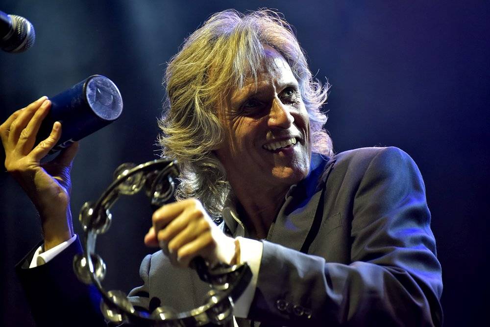 The Dire Straits Experience zahráli v Lucerně své hity z osmdesátých let