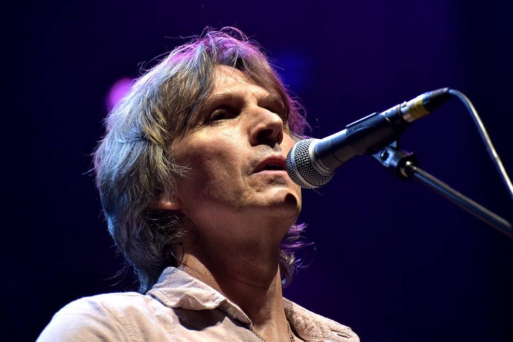 The Dire Straits Experience zahráli v Lucerně své hity z osmdesátých let