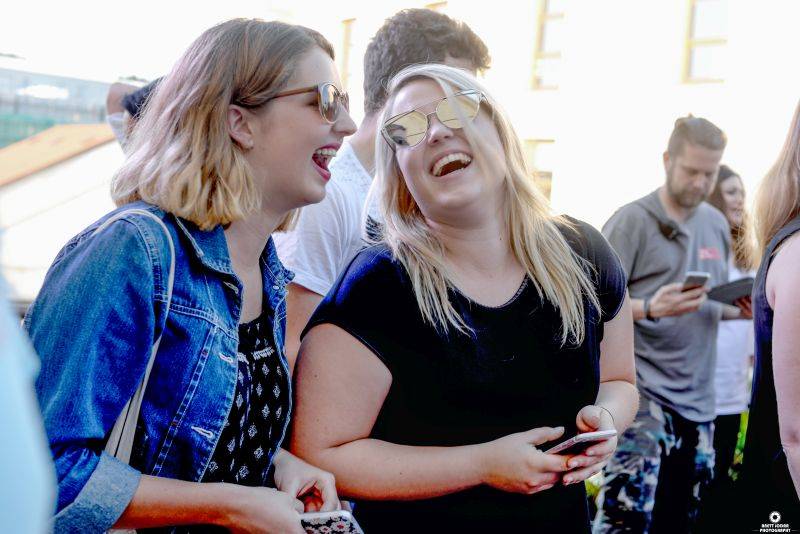 Chinaski zpívali na střeše, že jim není do pláče