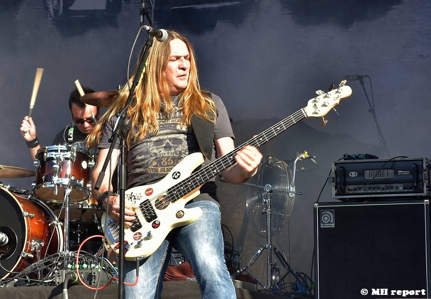 Metalfest v Plzni: První den metalového svátku ovládli Hammerfall, Airbourne nebo Primal Fear