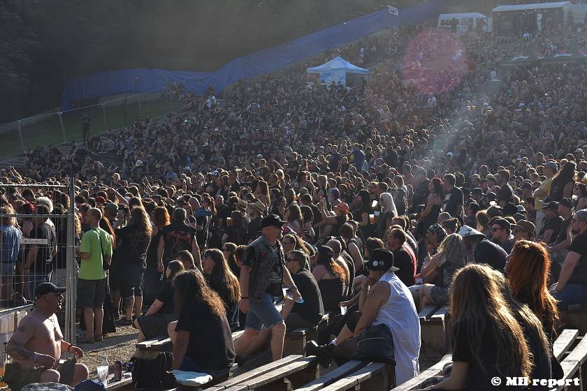 Metalfest v Plzni: První den metalového svátku ovládli Hammerfall, Airbourne nebo Primal Fear