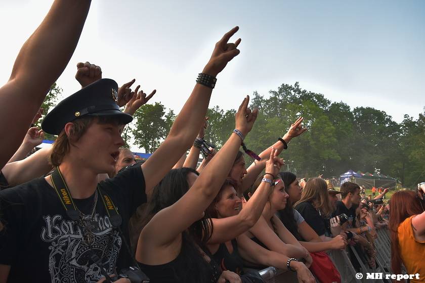 Metalfest v Plzni: První den metalového svátku ovládli Hammerfall, Airbourne nebo Primal Fear