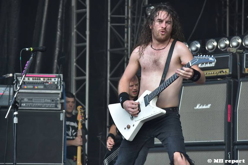 Metalfest v Plzni: První den metalového svátku ovládli Hammerfall, Airbourne nebo Primal Fear