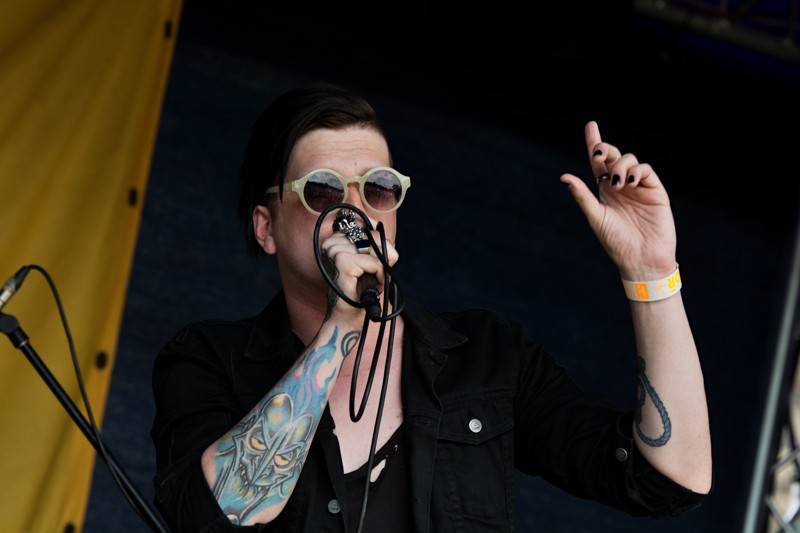 Okoř se šťávou (I.): Odpoledne diváky rozezpívali Rybičky 48, Wohnout nebo Sebastian