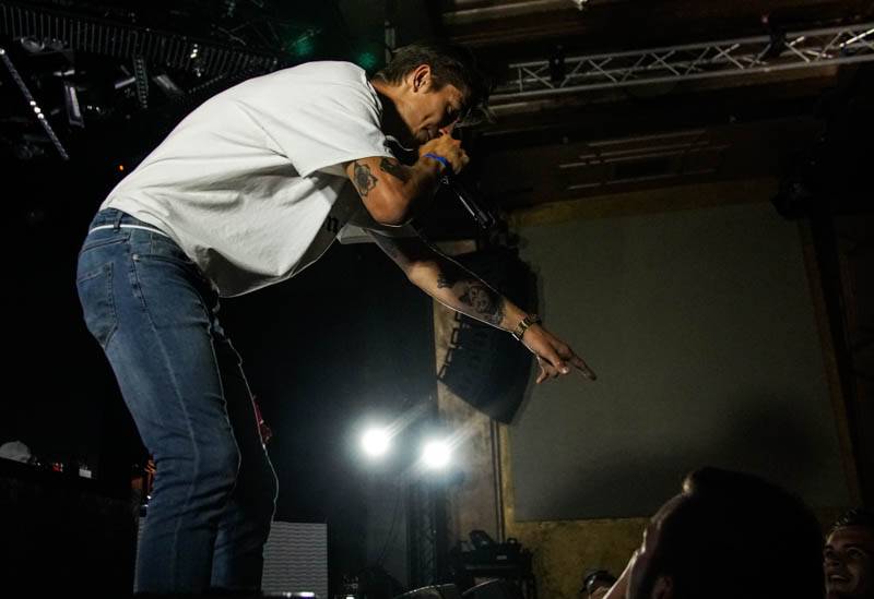 Vladimir 518 křtil v Roxy desku Ultra! Ultra!, předvedl výpravnou vizuální show