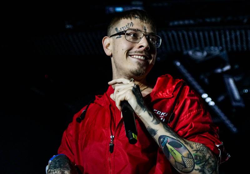 Vladimir 518 křtil v Roxy desku Ultra! Ultra!, předvedl výpravnou vizuální show