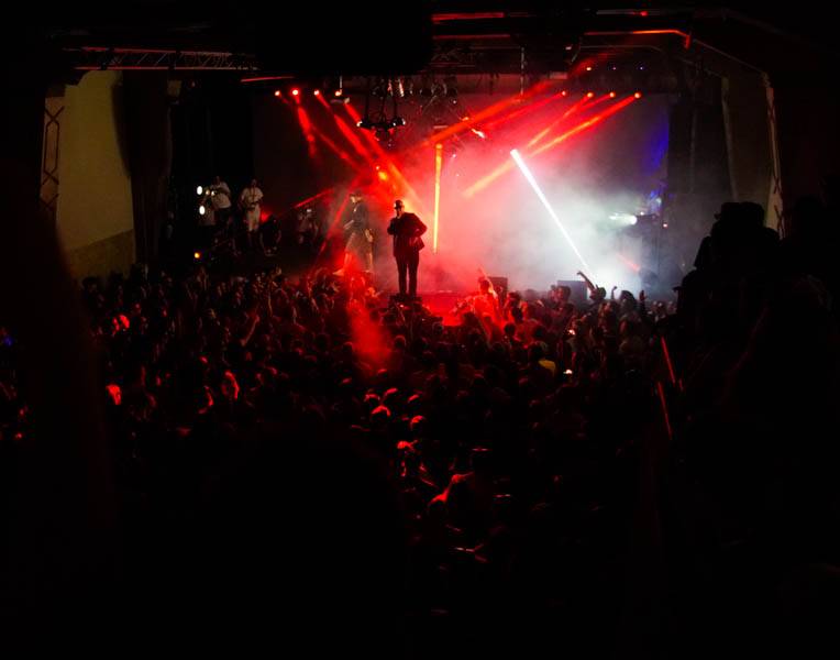 Vladimir 518 křtil v Roxy desku Ultra! Ultra!, předvedl výpravnou vizuální show