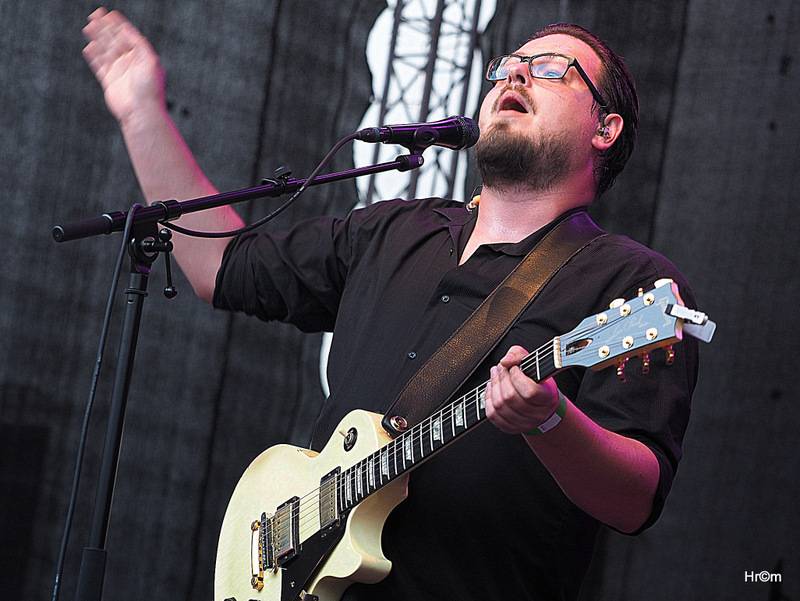 Jelen na Špilberku: S kapelou zpívaly na nádvoří hradu dva tisíce lidí