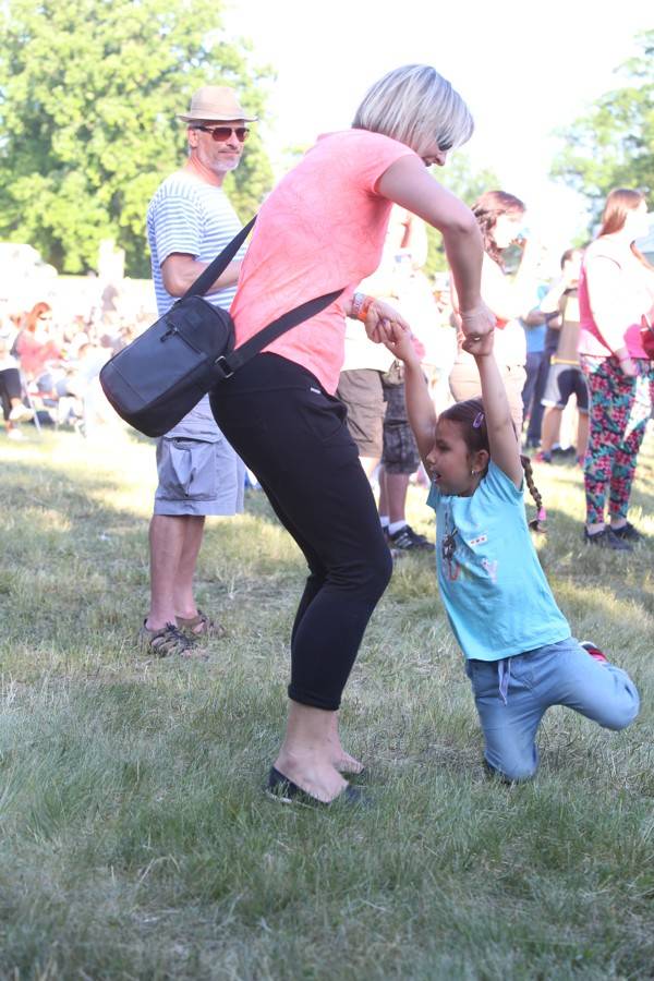 Na slavkovském Topfestu zahráli angličtí The Rubettes, Marta Jandová vystoupila i se zlomenou nohou