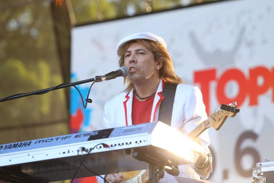 Na slavkovském Topfestu zahráli angličtí The Rubettes, Marta Jandová vystoupila i se zlomenou nohou