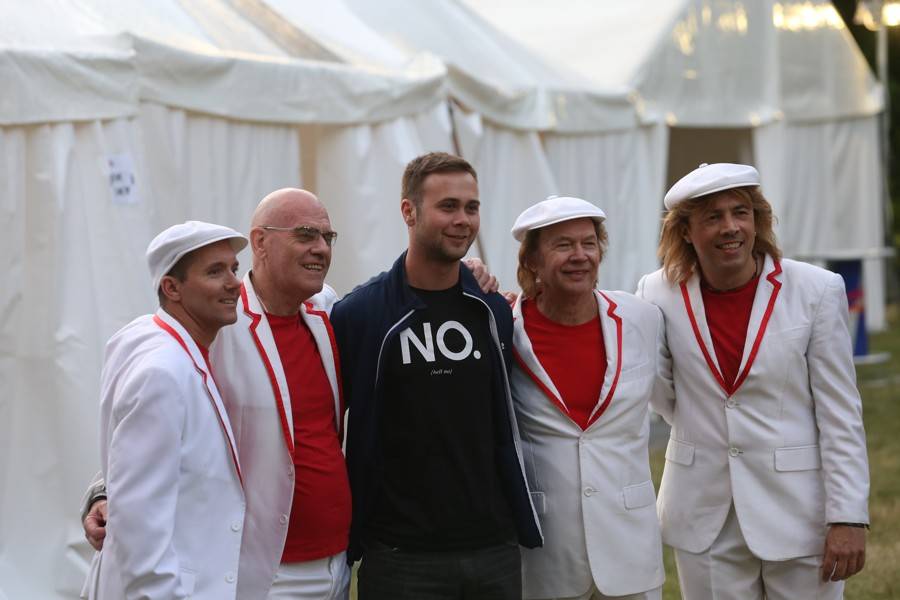 Na slavkovském Topfestu zahráli angličtí The Rubettes, Marta Jandová vystoupila i se zlomenou nohou