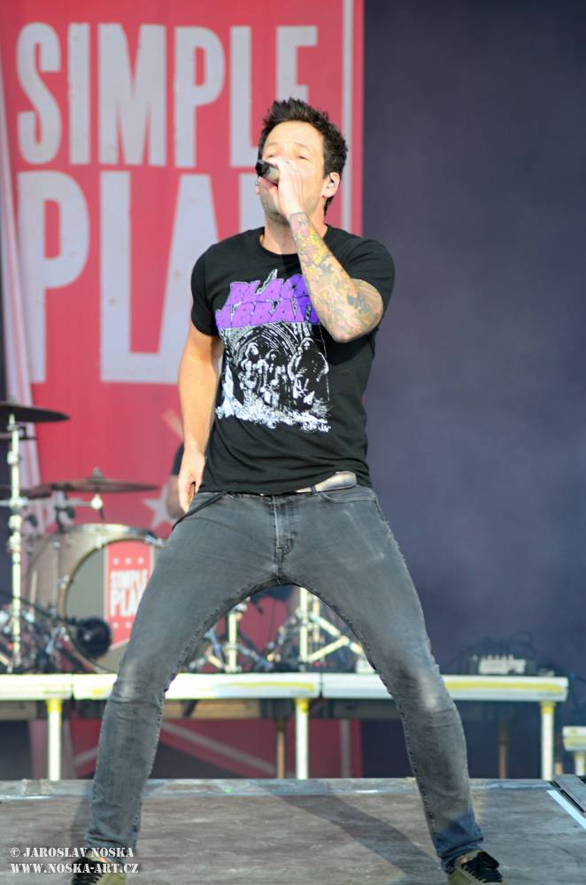 Pražský Aerodrome festival: Linkin Park se po deseti letech vrátili do Prahy, hráli i Simple Plan nebo Enter Shikari