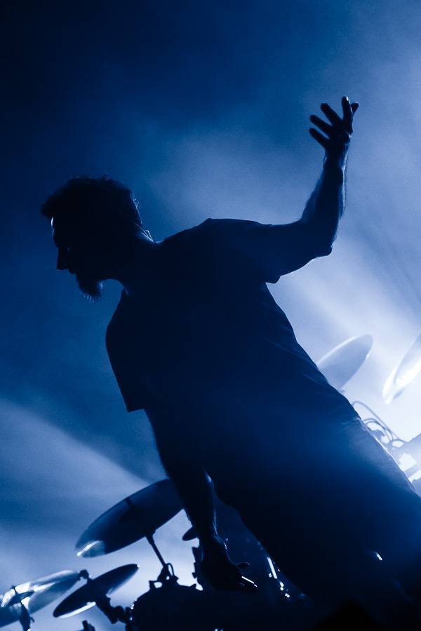 Navrátilci System Of A Down v Praze rozburáceli natřískanou O2 arenu