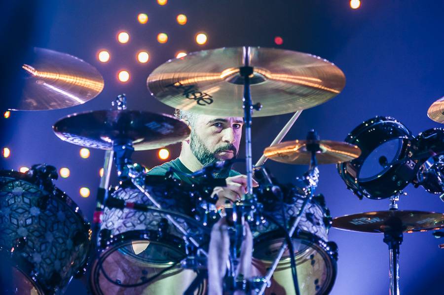 Navrátilci System Of A Down v Praze rozburáceli natřískanou O2 arenu