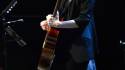 Suzanne Vega očarovala pražskou Archu jen hlasem a dvěma kytarami