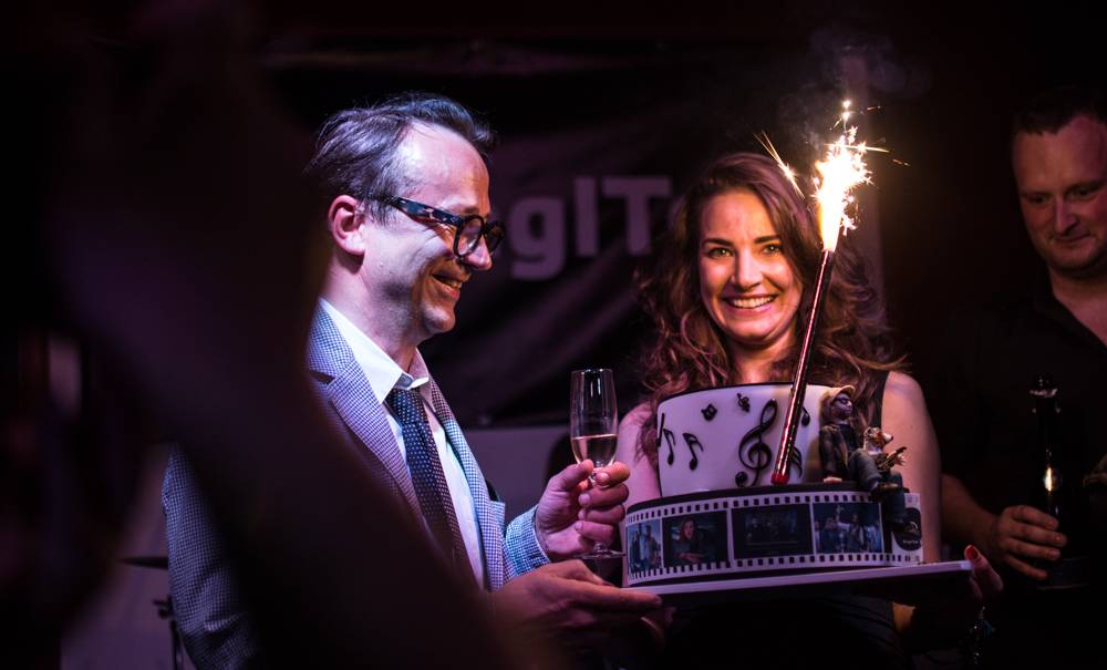 David Stypka zazpíval v pražské Aloze písně o strachu, Debbi zahrála poprvé s novou kapelou