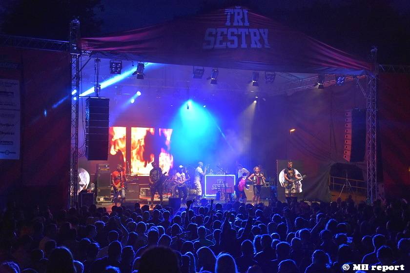 Tři sestry: Každý den Na kovárně a každý rok na open airu v Plzni