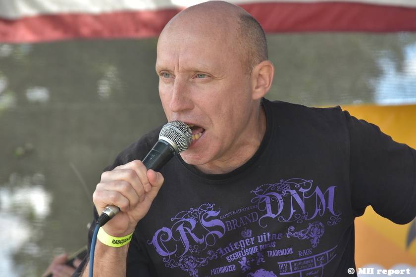 Vochov přivítal nový festival - Radovan Fest vol. 0 s kapelami Znouzectnost nebo Sex Deviants