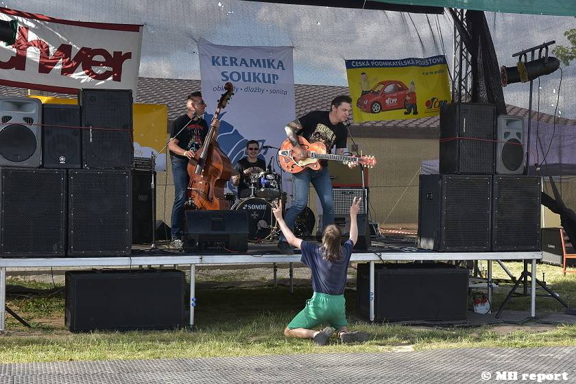 Vochov přivítal nový festival - Radovan Fest vol. 0 s kapelami Znouzectnost nebo Sex Deviants