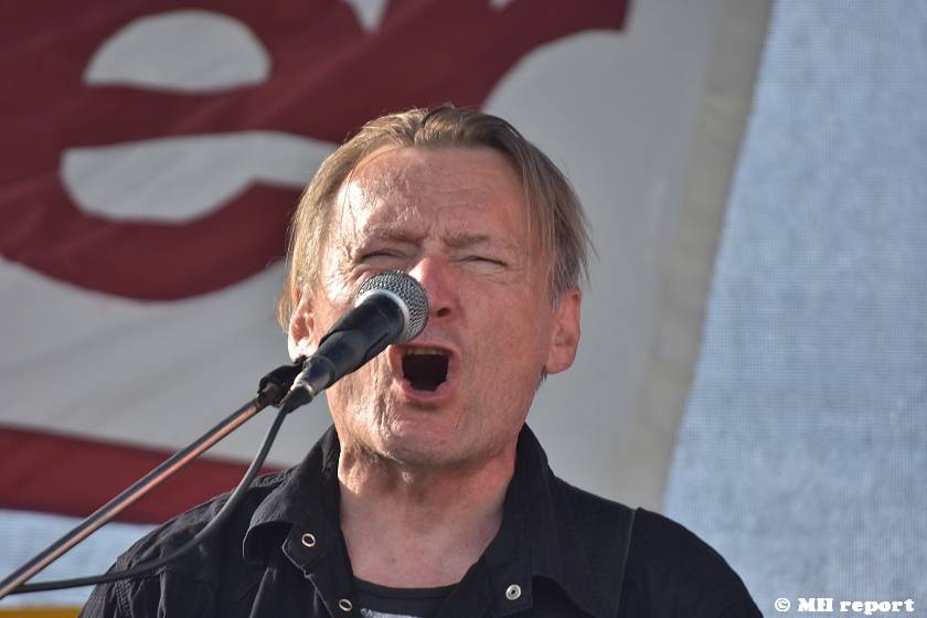 Vochov přivítal nový festival - Radovan Fest vol. 0 s kapelami Znouzectnost nebo Sex Deviants