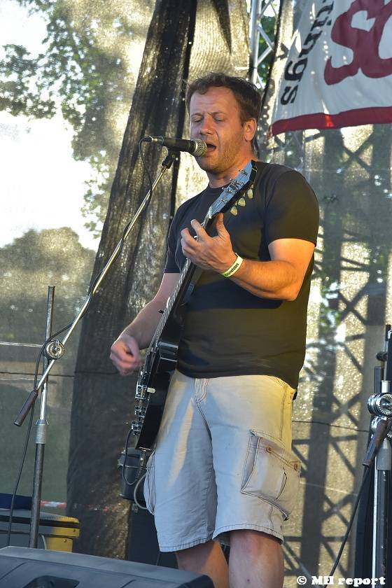 Vochov přivítal nový festival - Radovan Fest vol. 0 s kapelami Znouzectnost nebo Sex Deviants