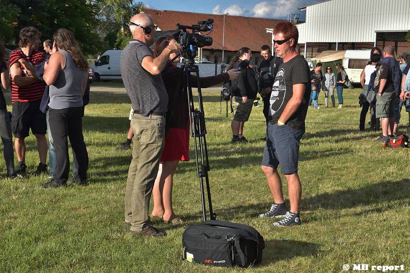 Vochov přivítal nový festival - Radovan Fest vol. 0 s kapelami Znouzectnost nebo Sex Deviants