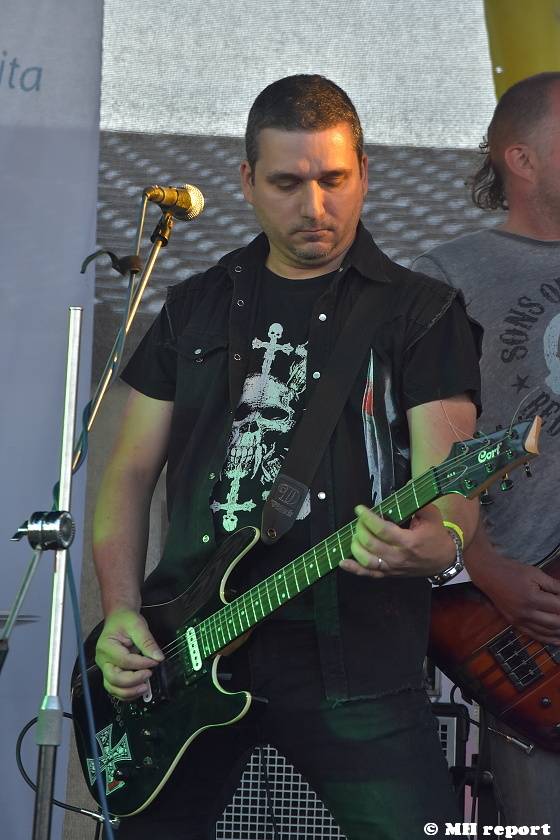 Vochov přivítal nový festival - Radovan Fest vol. 0 s kapelami Znouzectnost nebo Sex Deviants