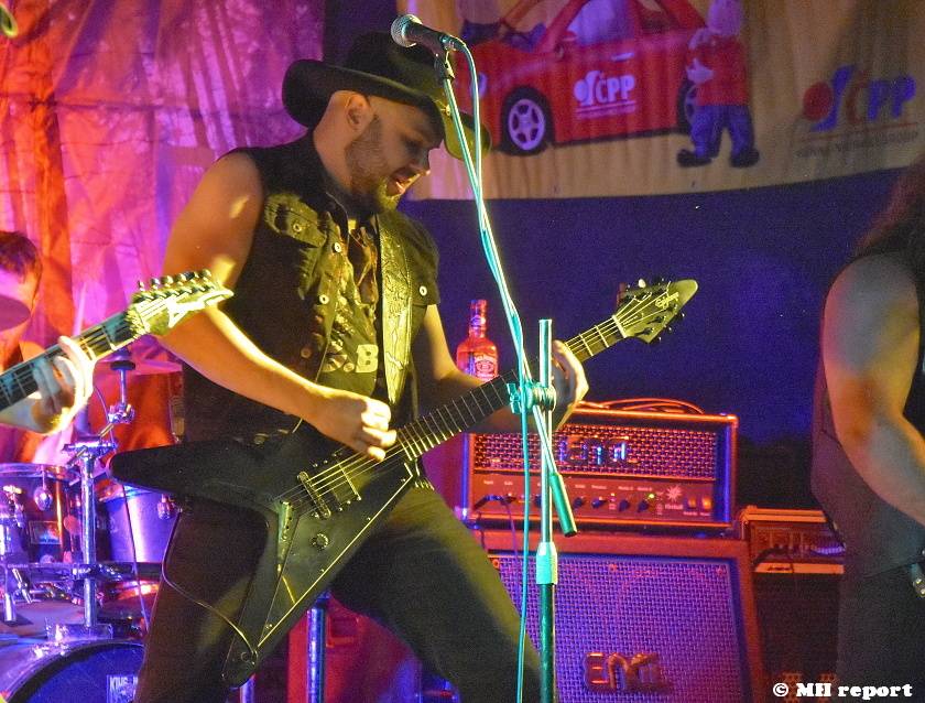 Vochov přivítal nový festival - Radovan Fest vol. 0 s kapelami Znouzectnost nebo Sex Deviants