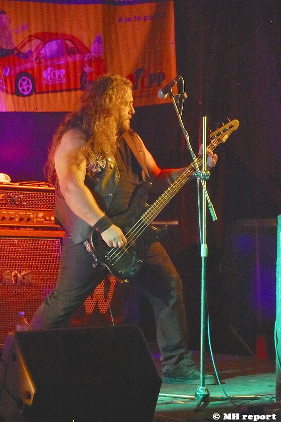 Vochov přivítal nový festival - Radovan Fest vol. 0 s kapelami Znouzectnost nebo Sex Deviants