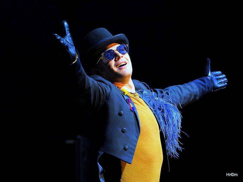 Vojta Dyk a B-Side Band rozvášnili publikum Smetanovy Litomyšle