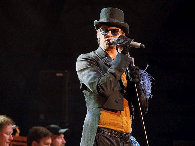 Vojta Dyk a B-Side Band rozvášnili publikum Smetanovy Litomyšle