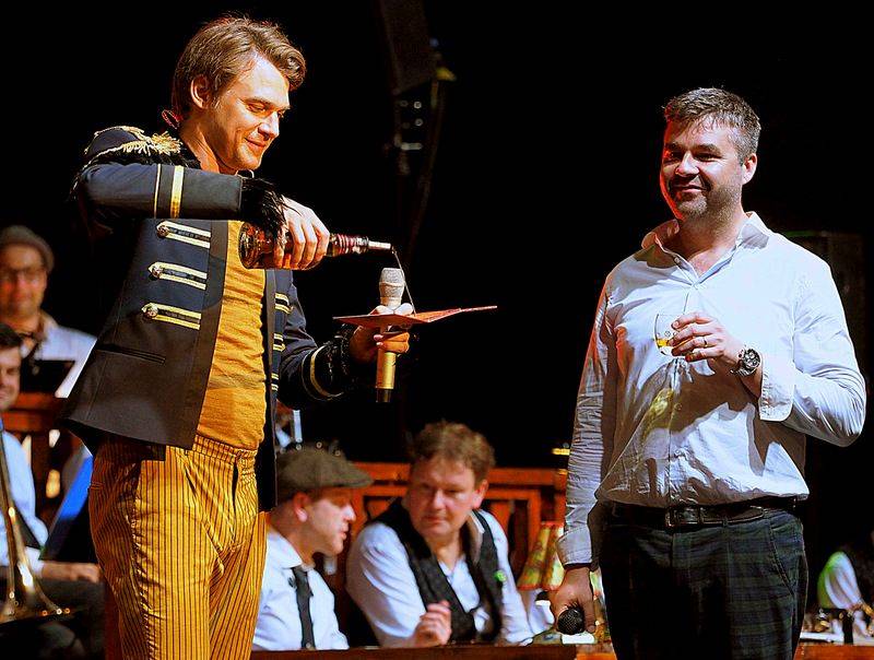 Vojta Dyk a B-Side Band rozvášnili publikum Smetanovy Litomyšle