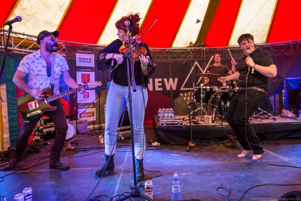 První den Metronome festivalu: Hlavní hvězdou byl Sting, vystoupili i Monkey Business nebo Ewa Farna