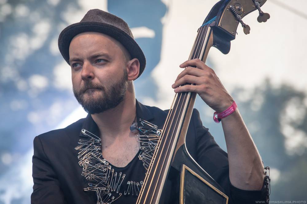 První den Metronome festivalu: Hlavní hvězdou byl Sting, vystoupili i Monkey Business nebo Ewa Farna