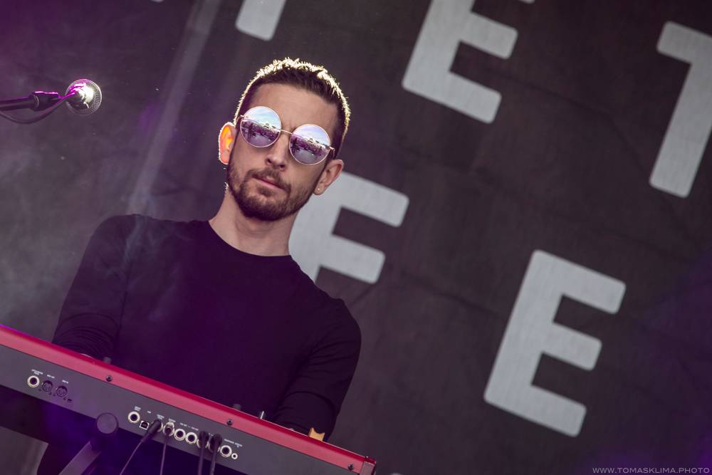 První den Metronome festivalu: Hlavní hvězdou byl Sting, vystoupili i Monkey Business nebo Ewa Farna