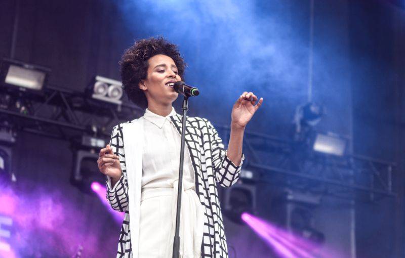 Pražský Metronome festival: Vedle Stinga publikum strhly i Ester Rada, jazzová Ewa Farna nebo Koala Voice