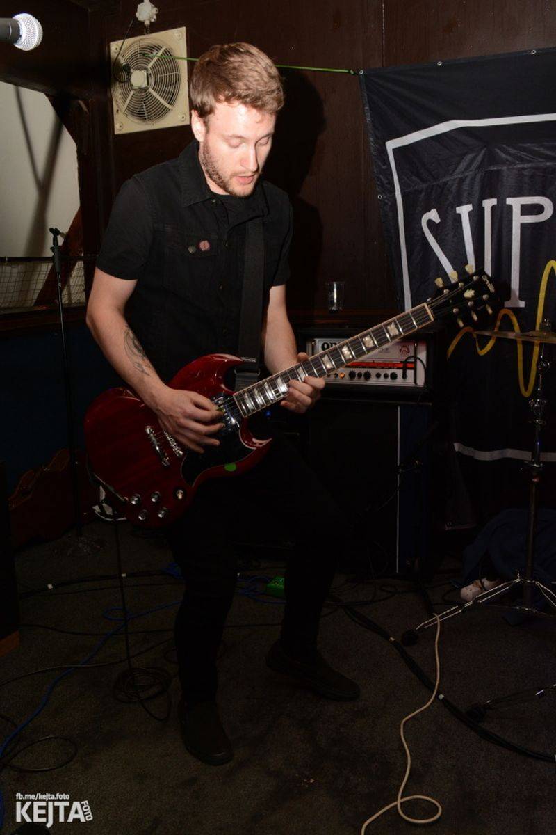 Za koule punk fest hostil v Modré Vopici SPS, The Fialky, Punk Floid i Houbu