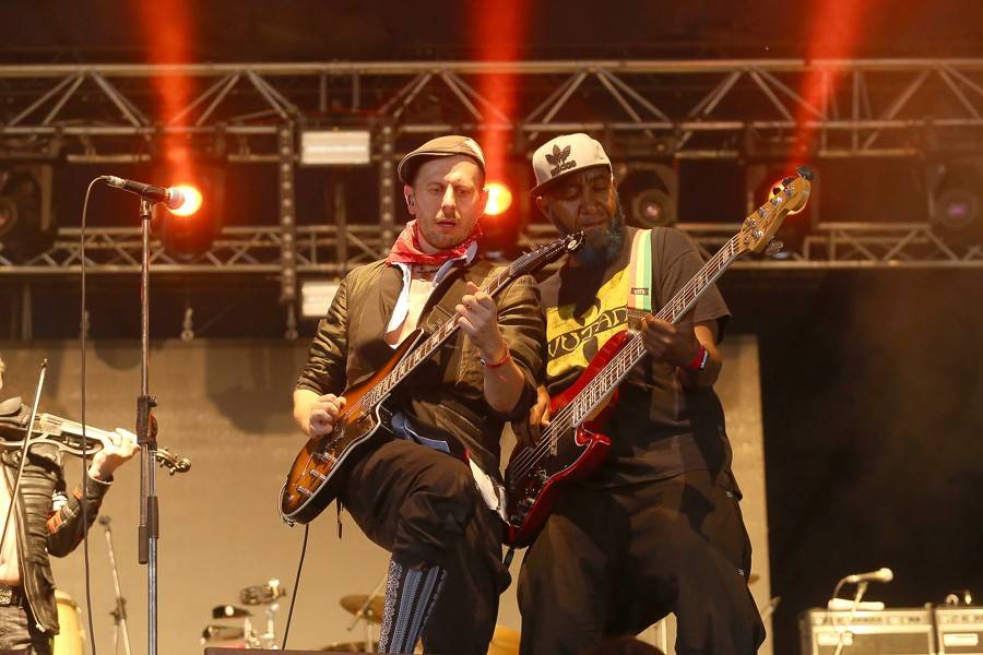 TopFest v Piešťanech: Program prvního dne narušil vítr, Rag'N'Bone Man i Bastille hráli na menších pódiích