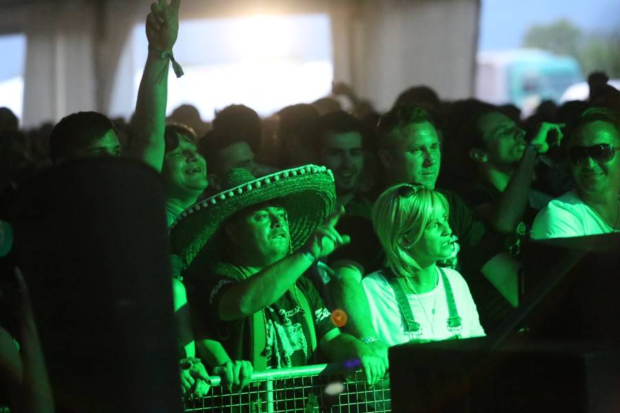 TopFest v Piešťanech: Program prvního dne narušil vítr, Rag'N'Bone Man i Bastille hráli na menších pódiích