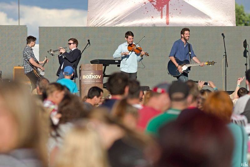Festival Přeštěnice byl odměnou za vysvědčení, vystoupili Slza, Mandrage nebo Rybičky 48