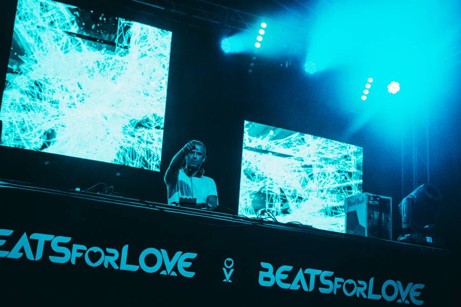 Festival Beats For Love: První den vzal Ostravu útokem Fatboy Slim a také průtrž mračen