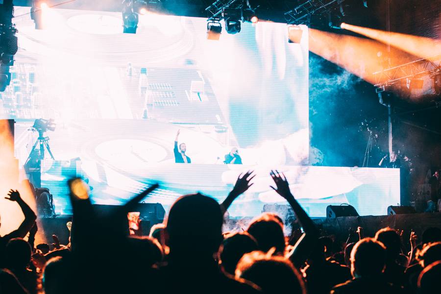 Festival Beats For Love: První den vzal Ostravu útokem Fatboy Slim a také průtrž mračen