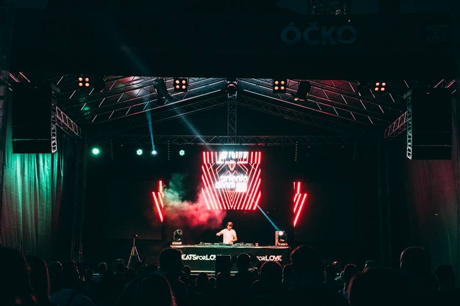 Festival Beats For Love: První den vzal Ostravu útokem Fatboy Slim a také průtrž mračen