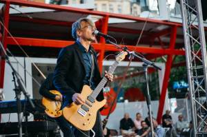 Houpací koně potěšili v Karlových Varech příznivce alternativního rocku