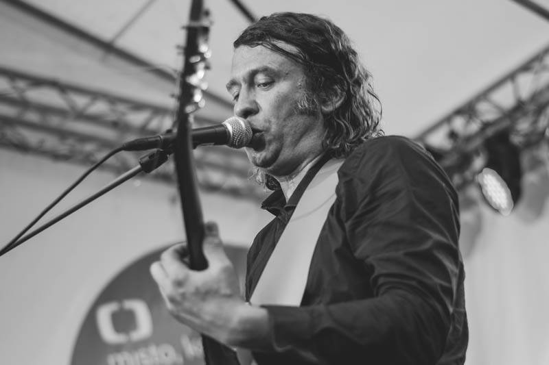 Houpací koně potěšili v Karlových Varech příznivce alternativního rocku