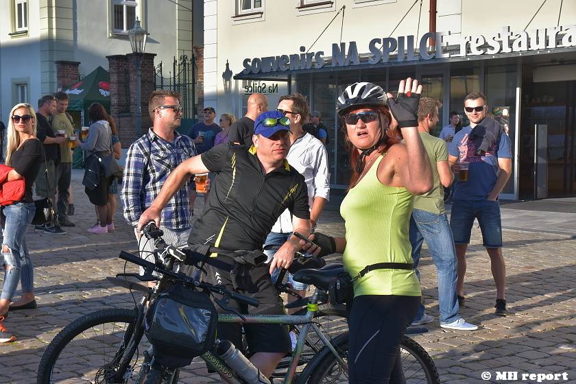 Kurtizány z 25. Avenue zahráli v Plzni v pivovaru