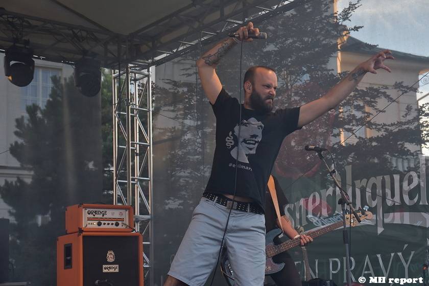 Kurtizány z 25. Avenue zahráli v Plzni v pivovaru