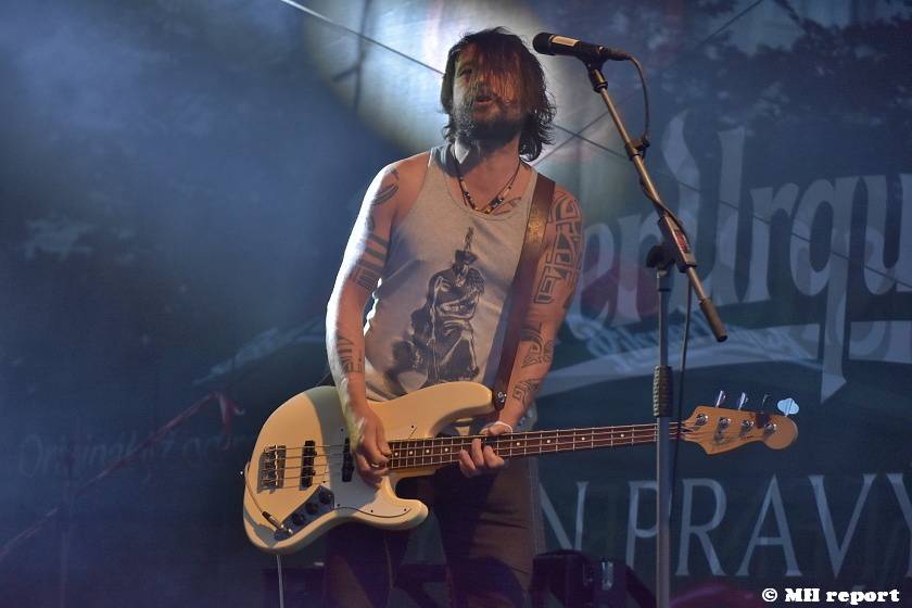 Kurtizány z 25. Avenue zahráli v Plzni v pivovaru